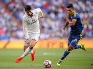 MADRID, SPAIN - AUGUST 27:  Alvaro Morata of Real Madrid CF battles for the ball against Facundo Roncaglia of RC Celta de Vigo during the La Liga match between Real Madrid CF and RC Celta de Vigo at Estadio Santiago Bernabeu on August 27, 2016 in Madrid, Spain.  (Photo by Denis Doyle/Getty Images)